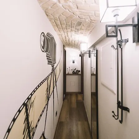 Photographer Rudolf's - Ground Floor With Separate Entrance Appartamento