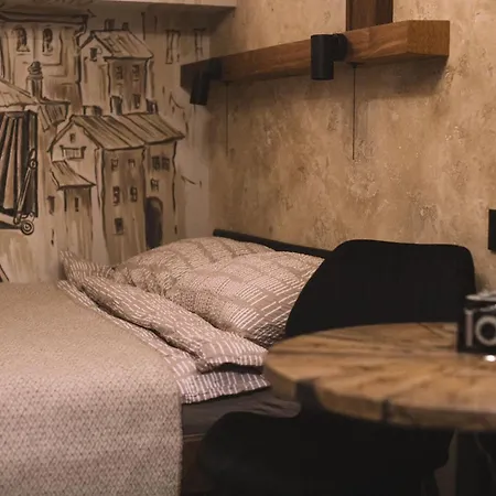 Photographer Rudolf's - Ground Floor With Separate Entrance Appartement *
