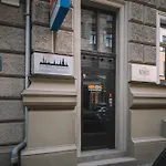 Photographer Rudolf's - Ground Floor With Separate Entrance 公寓