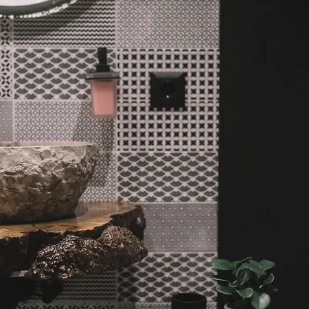 Photographer Rudolf's - Ground Floor With Separate Entrance *