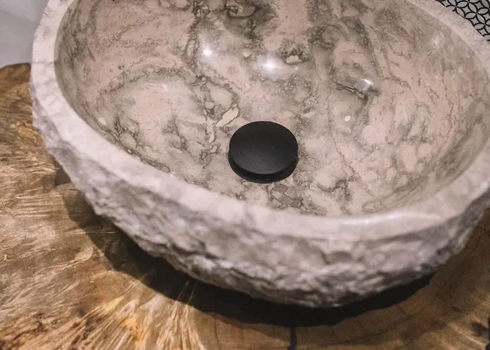 Photographer Rudolf's - Ground Floor With Separate Entrance Riga